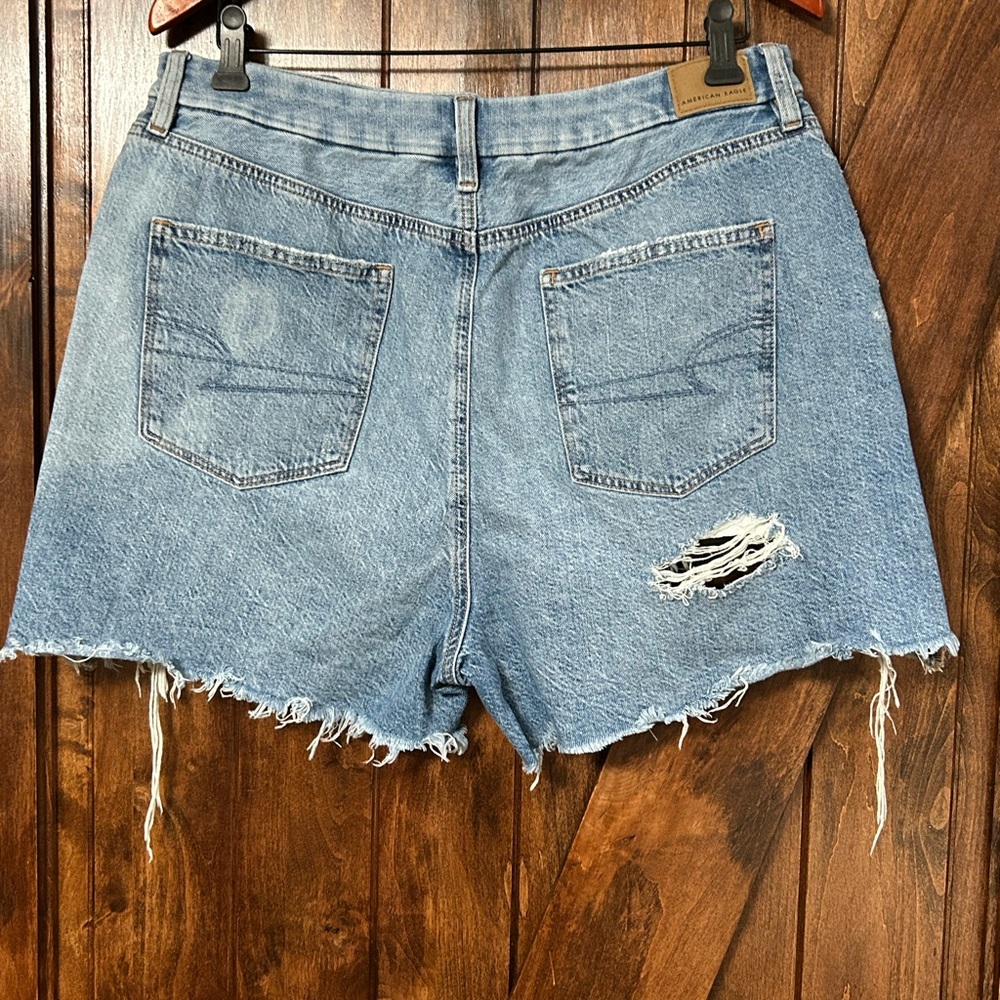 American Eagle Blue Denim Jeans Shorts - Picture 2 of 4